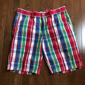 Men’s 14th & Union 33w red and blue plaid short